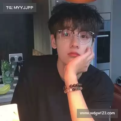 钟忱宝